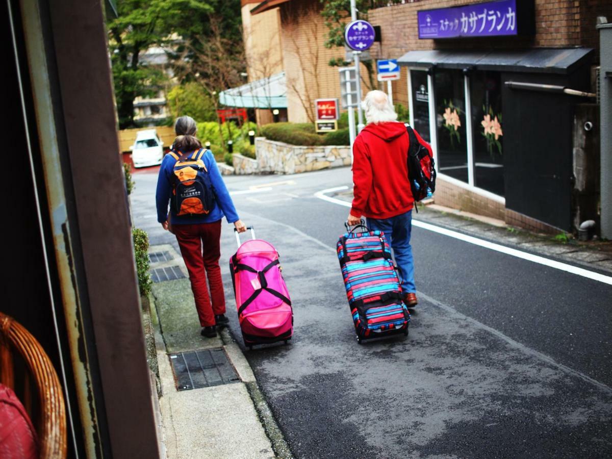 Guesthouse Azito Hakone Exterior photo
